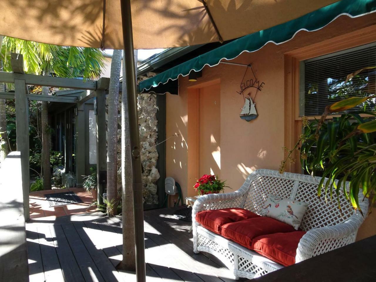 Suite Dreams Inn By The Beach Key West Exteriör bild