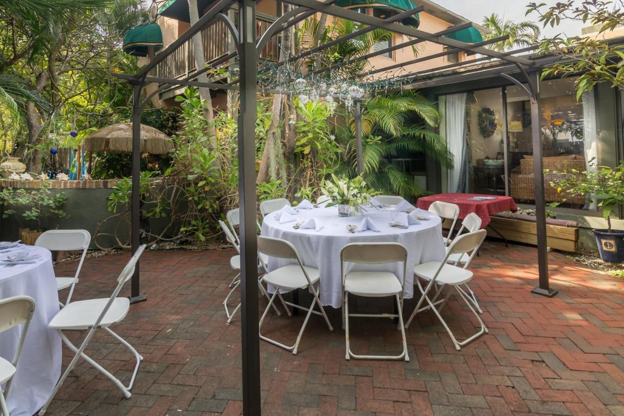 Suite Dreams Inn By The Beach Key West Exteriör bild